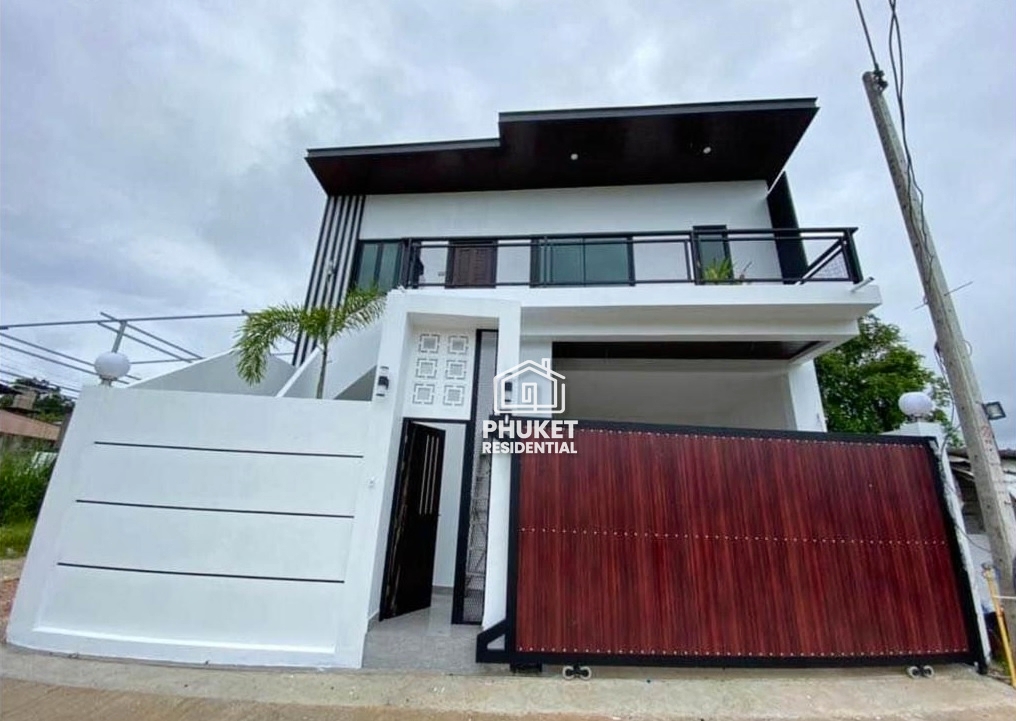 4 bedroom pool villa in Rawai for sale for 15M Baht